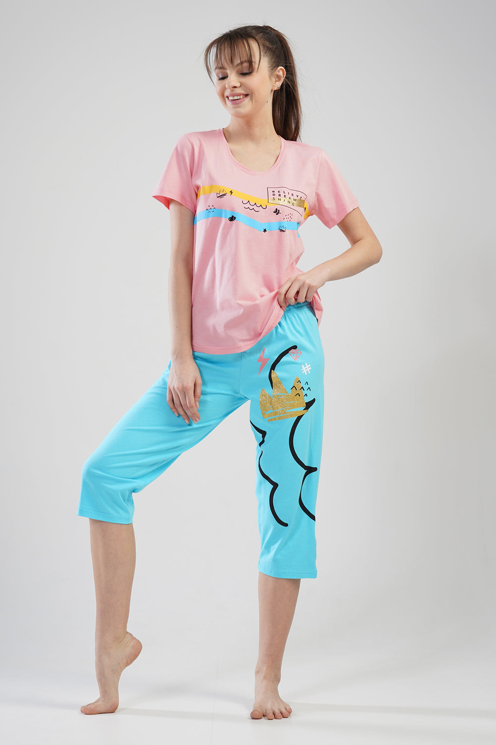 BAYAN P.SUPREM O YAKA KISA KOL ETEGI OVAL KAPRI TK