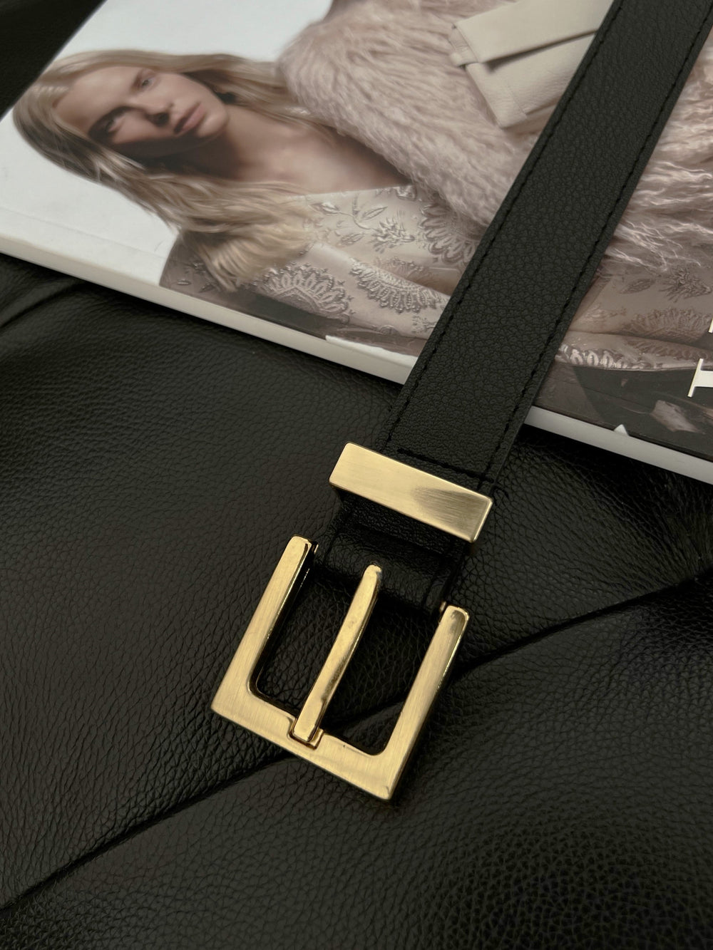 Kare Tokalı Köprülü Kadın Kemeri