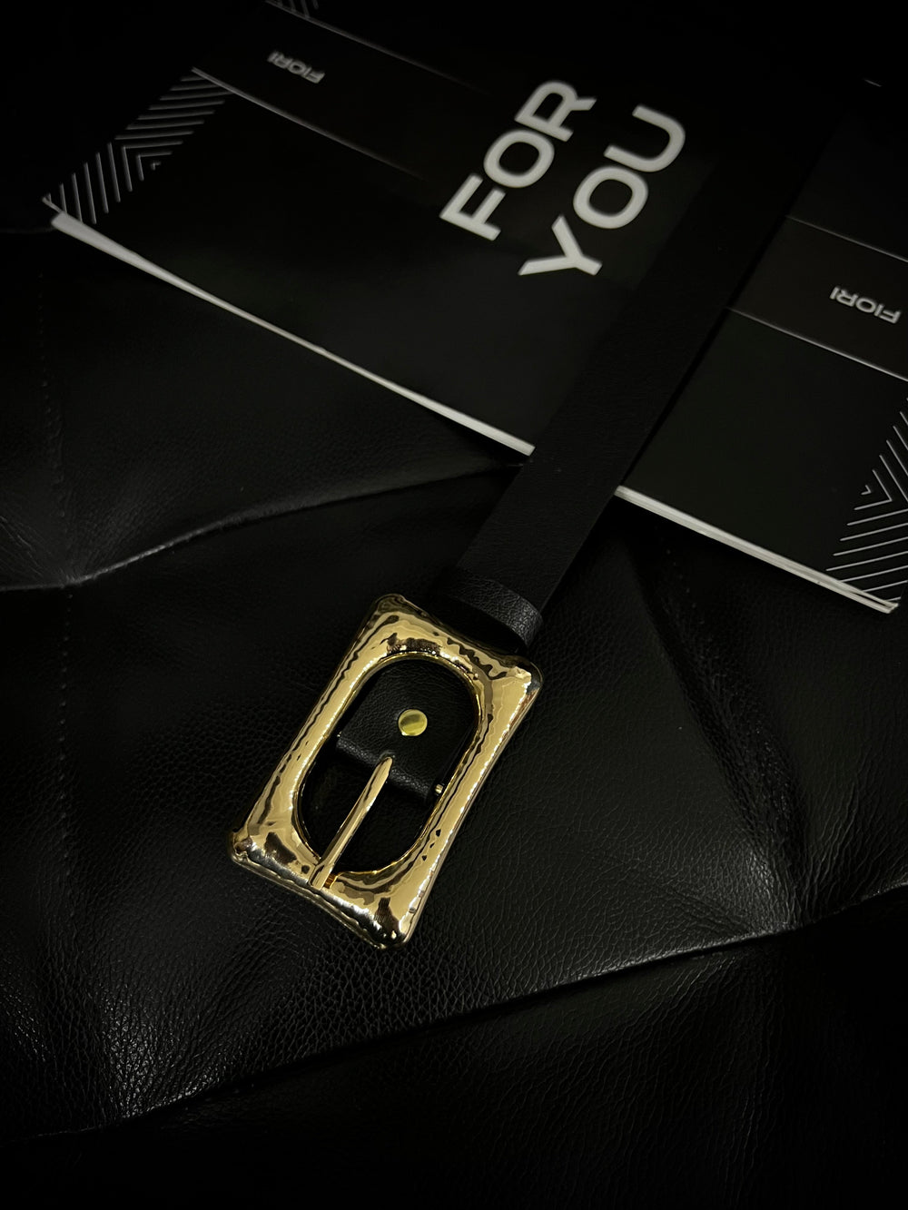 Dikdörtgen Gold Tokalı Kadın Kemeri