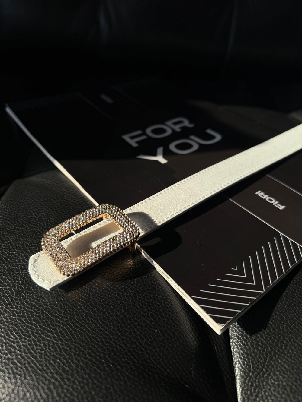 Kare Tokalı Taşlı Kadın Kemeri