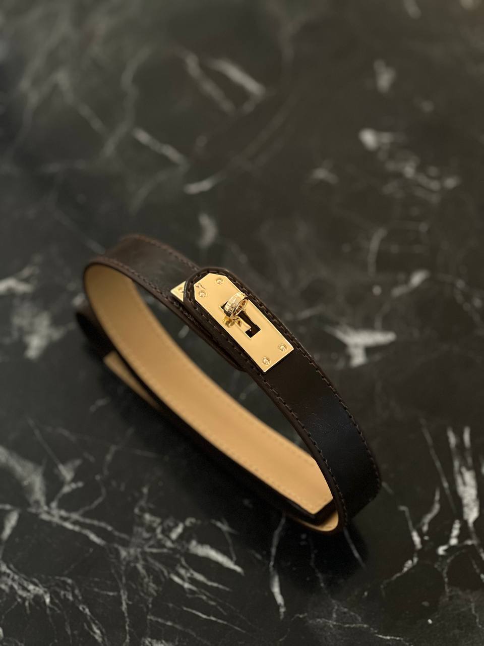 Kilit Tokalı İnce Lastikli Kadın Kemeri