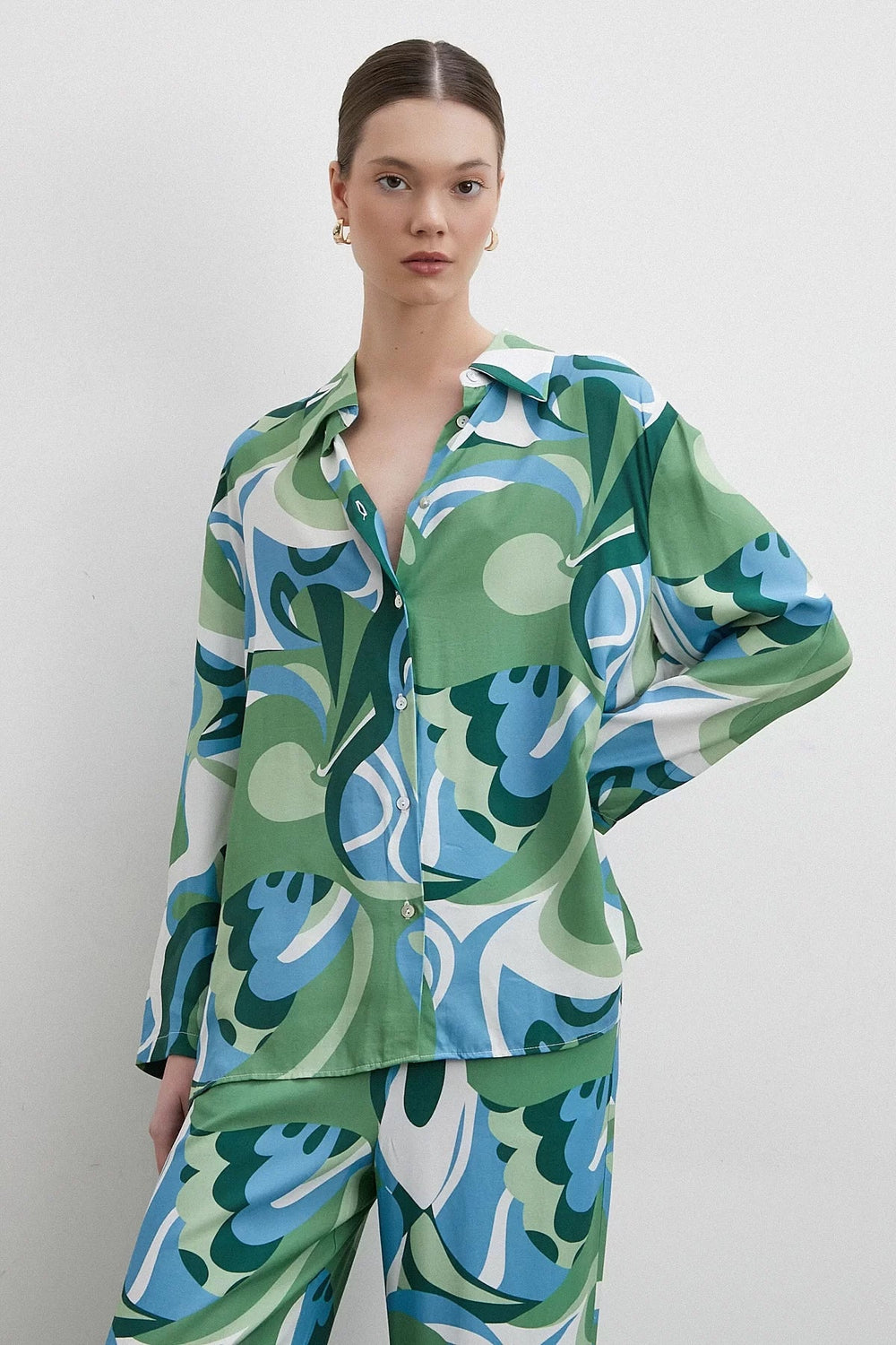 Desenli Viskon Gömlek - Yeşil - Yeşil - L