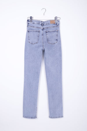 Yırtmaç Detaylı Düz Jean - Kar Yıkama Açık Mavi - (26-31) - 5