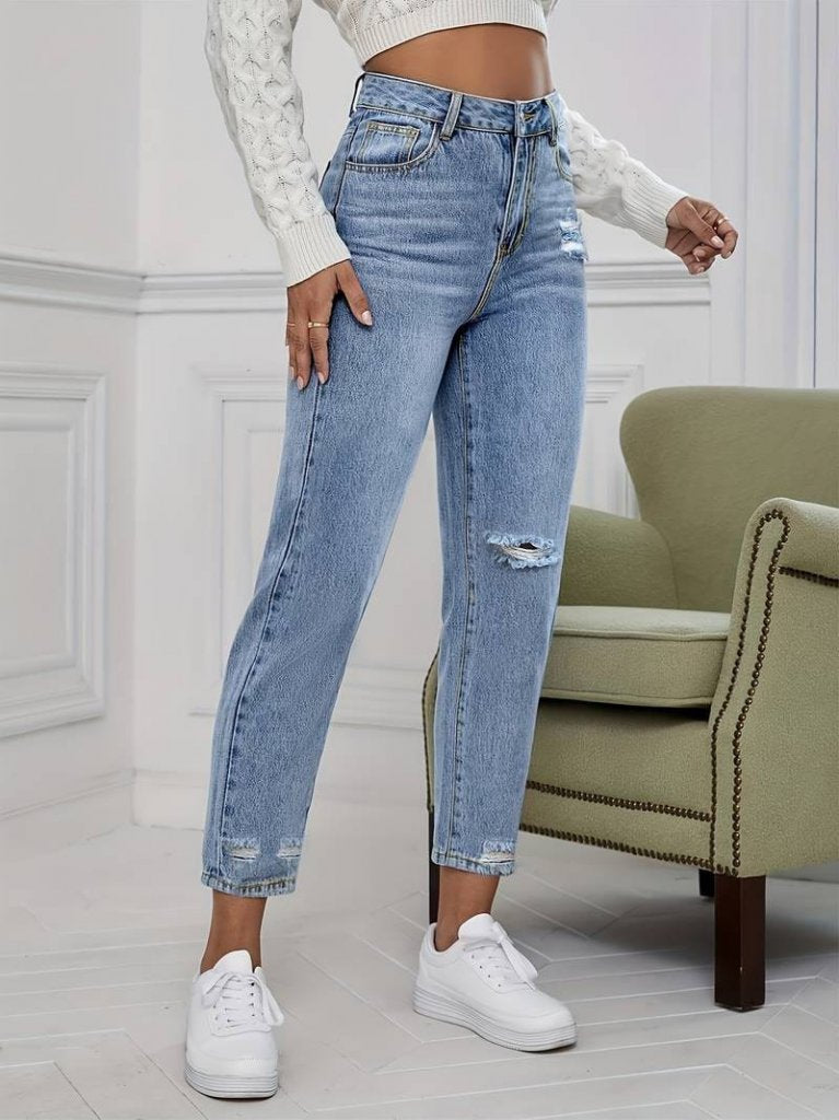 Kadın Açık Mavi Yırtık Mom Fit Kot Pantolon , 29313