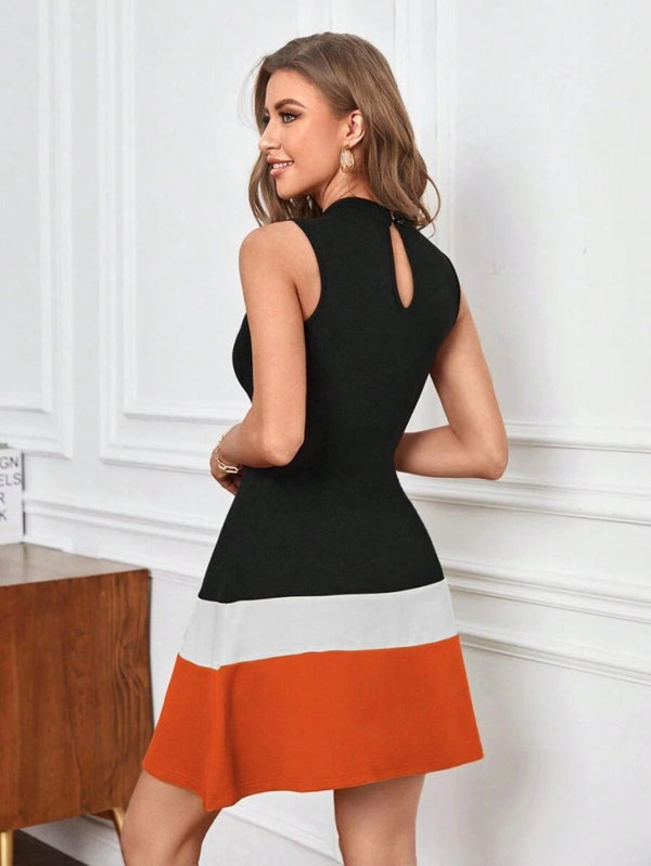 Rochie de damă fără mâneci, cu guler înalt, din crep importat, cu detalii în dungi, 25209