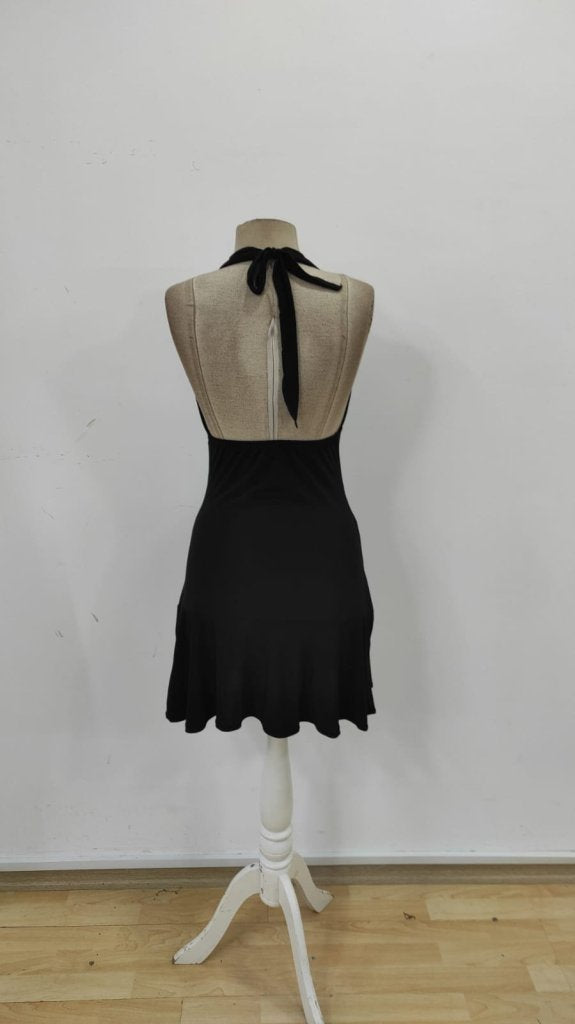 Rochie de damă cu imprimeu de satin, fără mâneci, decolteu adânc în V, cu șireturi și spate decoltat, cu volane, culoare nisip, 25530
