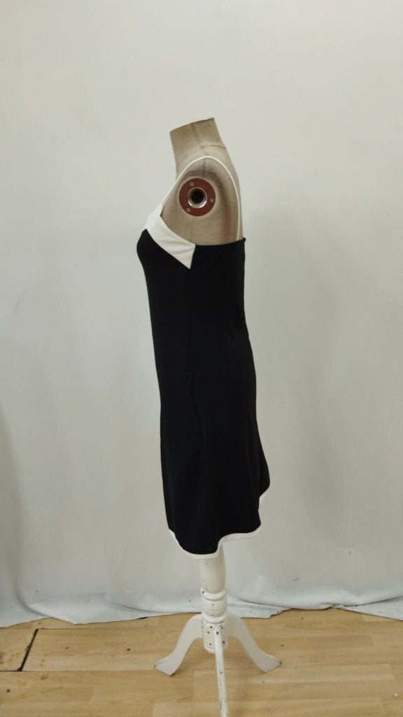Rochie de damă din crep strălucitor, bicoloră, cu bretele, decolteu în V lat, 26465