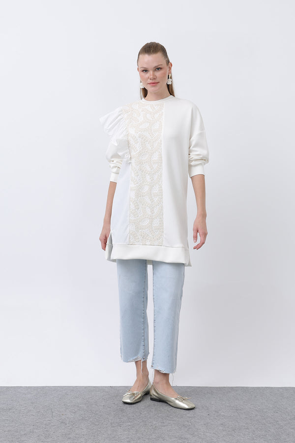 Kadın Omzu Fırfır Detaylı Dantel Garnili Tunik - 10628TNK - ECRU