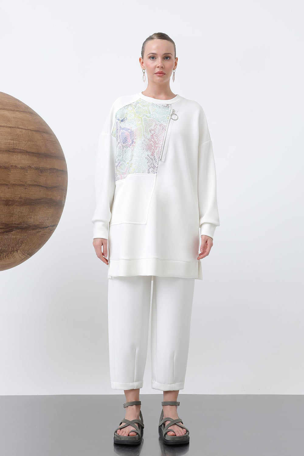 Kadın Önü Jakarlı Fermuar Detaylı Pantolonlu Takım - 14312TKS - ECRU-BLUE