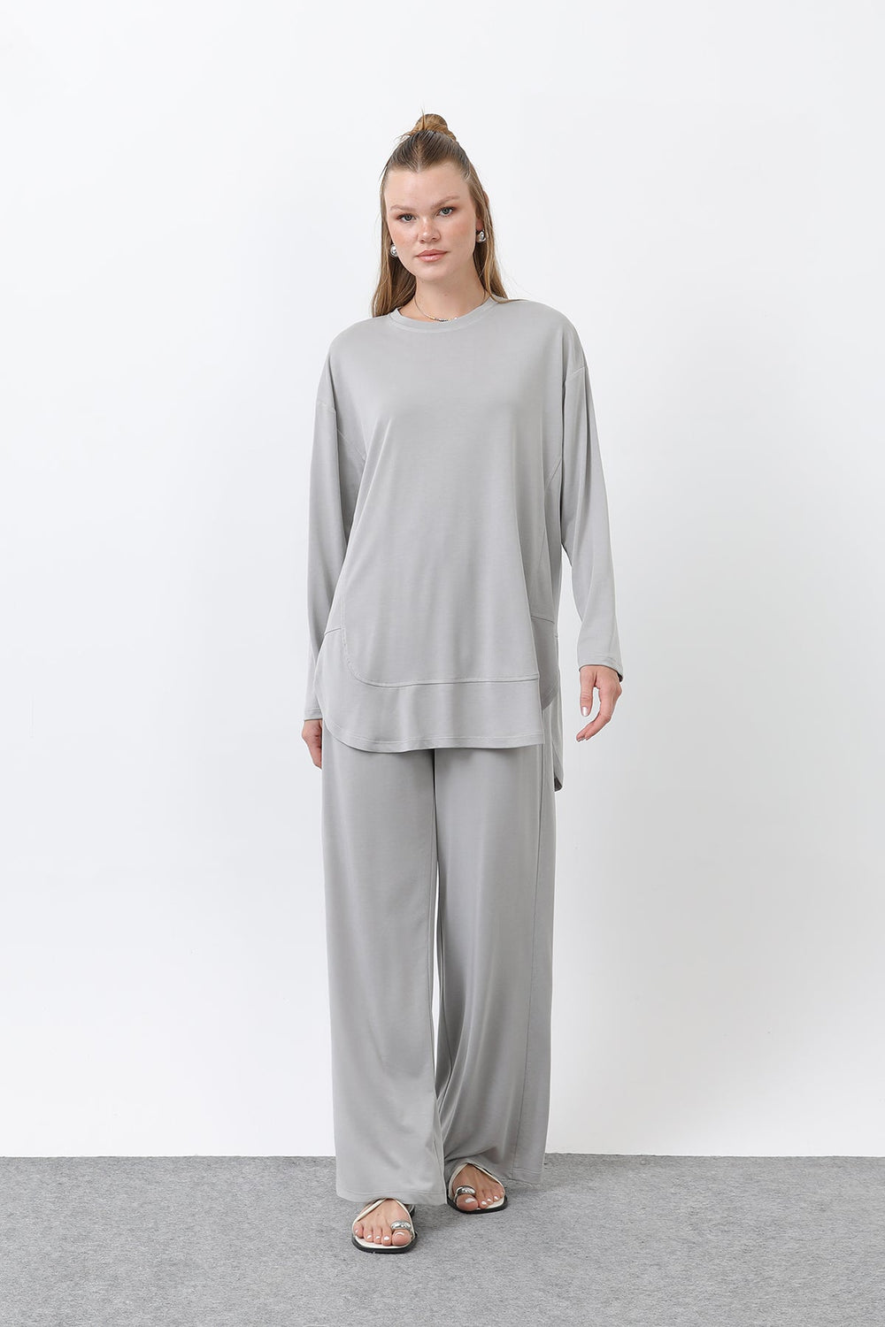 Kadın Önü Dikiş Detaylı Pantolonlu Takım - 14344TKS - GREY