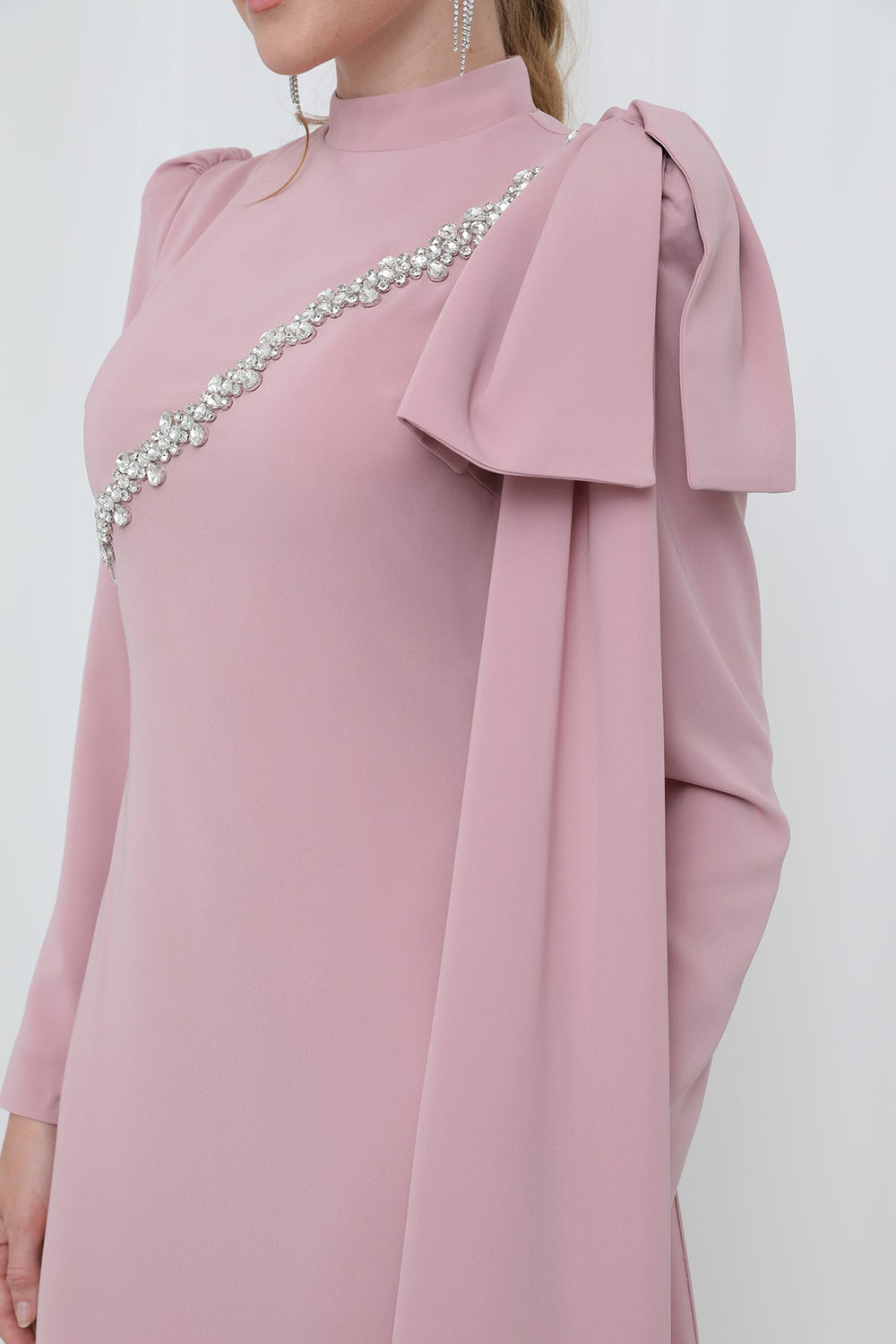 Kadın Tek Omuz Aksesuarlı Taş Detaylı Tesettür Abiye Elbise-17026ELB - POWDER