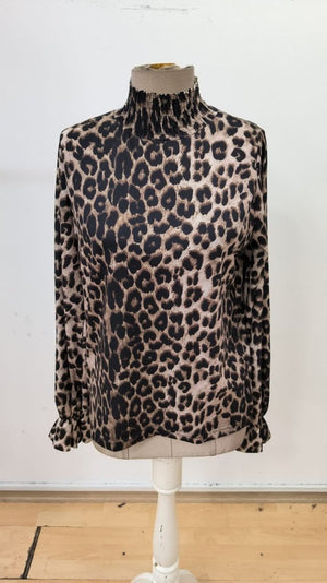 Bluză Supreme pentru femei, cu guler înalt, imprimeu leopard și detaliu gipe, 31728