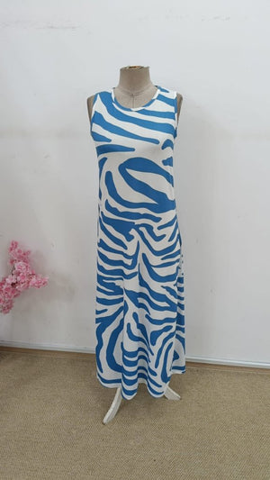 Rochie lungă Supreme pentru femei, cu guler rotund și bretele, model 30820