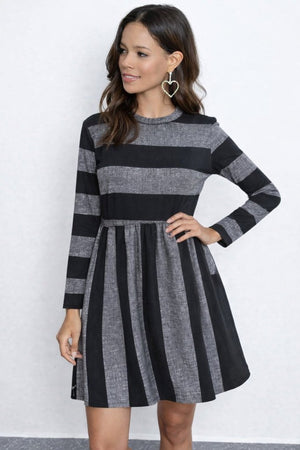 Rochie mini Supreme pentru femei, cu mânecă lungă, guler rotund și detalii cu dungi, 31808