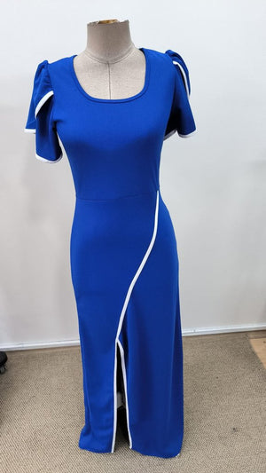 Rochie de damă din crep cu mânecă scurtă și decolteu pătrat, cu decupaj încrucișat în față, 31402