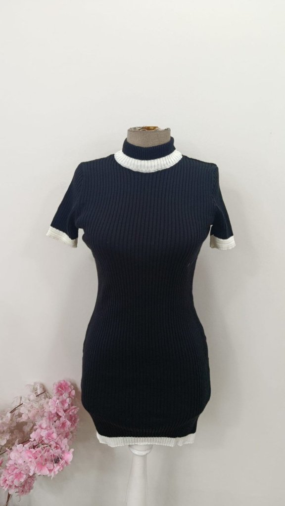 Rochie scurtă tricotată cu guler înalt și mânecă scurtă pentru femei, 31422