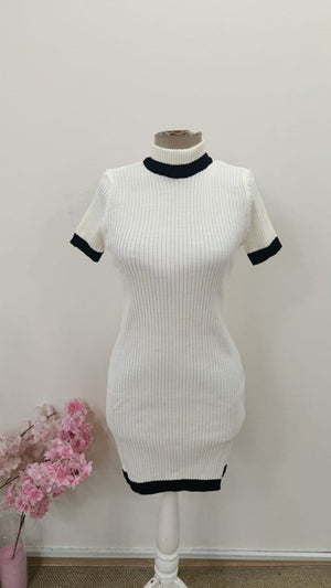 Rochie scurtă tricotată cu guler înalt și mânecă scurtă pentru femei, 31424