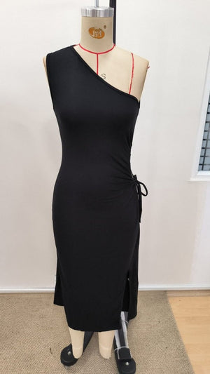 Rochie midi din viscoză cu un singur umăr și crăpături laterale, 31543