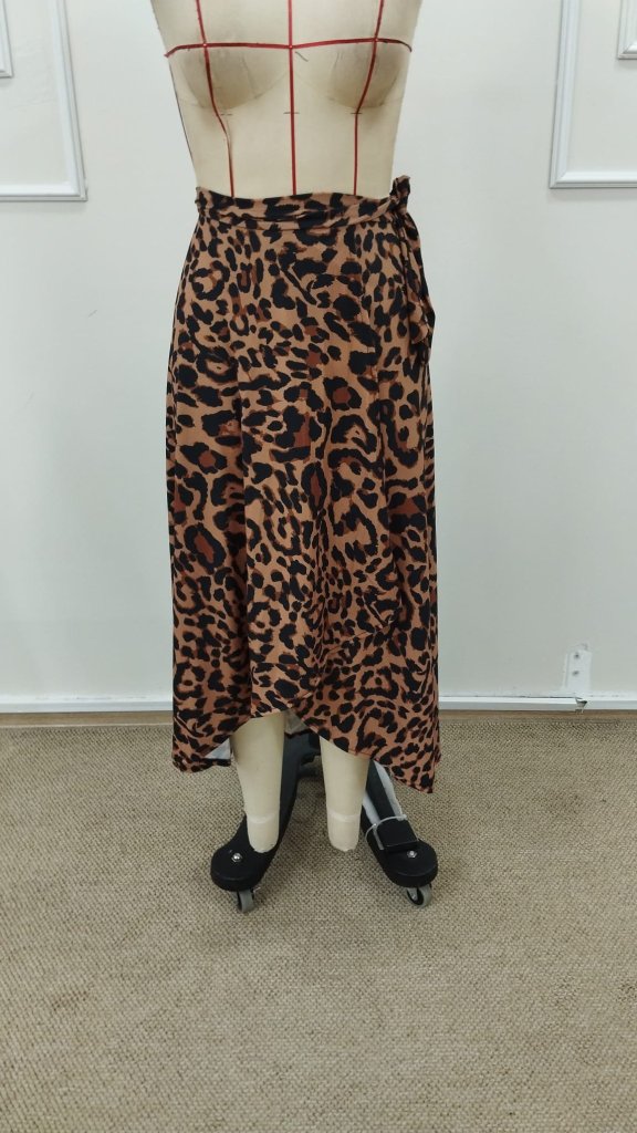 Kadın önden Bağlamalı Leopar Desenli Süprem Uzun Etek , 31619