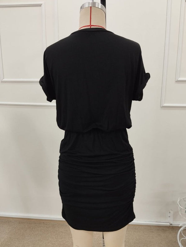 Rochie scurtă din viscoză pentru femei, cu mânecă scurtă, guler rotund și detalii cu buzunare, 32200