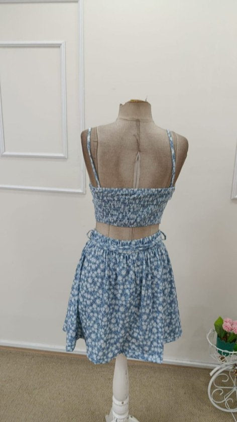 Set de două piese pentru femei, bluză scurtă cu bretele și model Supreme, fustă evazată, 32665