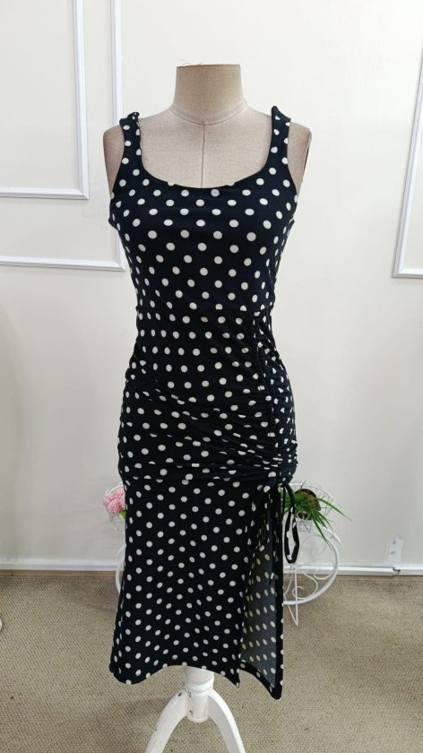 Rochie midi din crep tricotat, cu buline, decolteu în V și bretele, cu încrețituri laterale, pentru femei, 34551