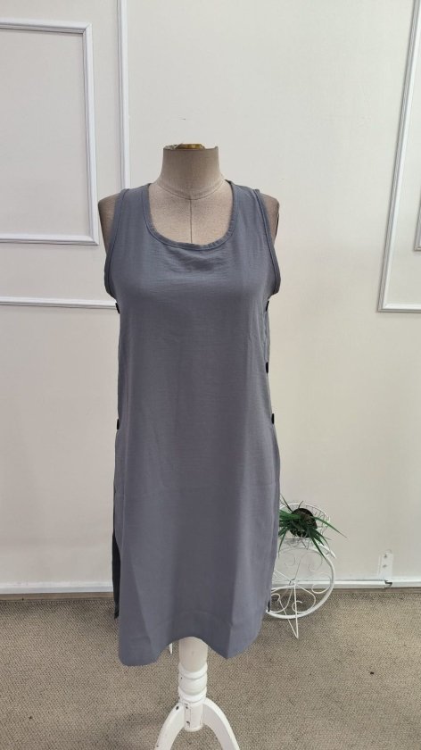 Kadın Askılı Yuvarlak Yakalı Yanlardan Düğmeli Kısa Elbise, 34584