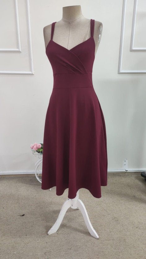 Rochie midi din crep strălucitor, cu decolteu înfășurat și bretele, pentru femei, 34626