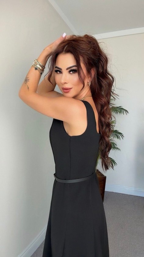 Rochie lungă din crep importat, fără curea, cu bretele, decolteu pătrat, cu bretele, din linie A, 34749