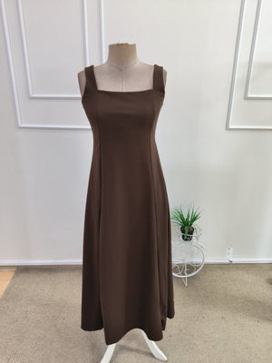 Rochie lungă din crep importat, fără curea, cu bretele, decolteu pătrat, cu bretele, din linie A, 34750