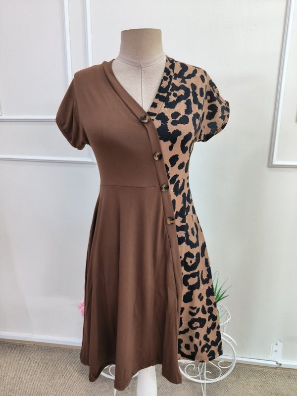 Rochie scurtă din viscoză pentru femei, cu mânecă scurtă, decolteu în V și detaliu leopard pe o parte, 34818