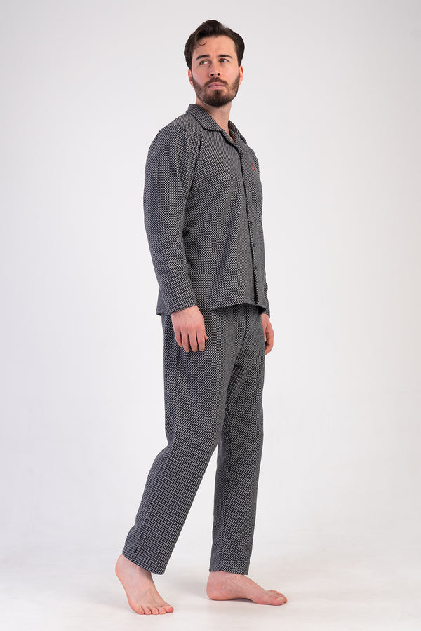 CEPLI ERKEK JAKARLI INTERLOK TAMAMI DUGMELI UZUN KOL PIJAMA TAKIM