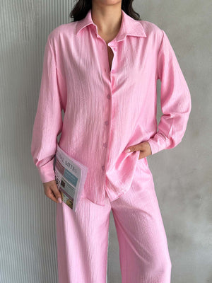 Pembe Çilek Gömlek Yırtmaçlı Pantolon Takım