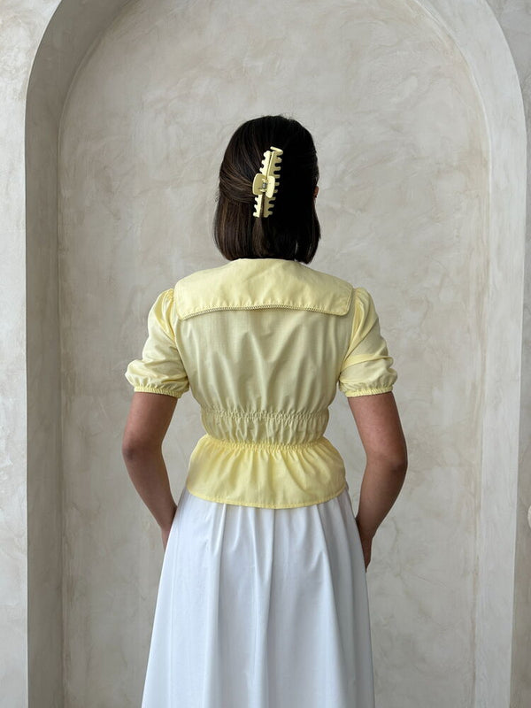 Yaka Detaylı Büzgülü Gömlek