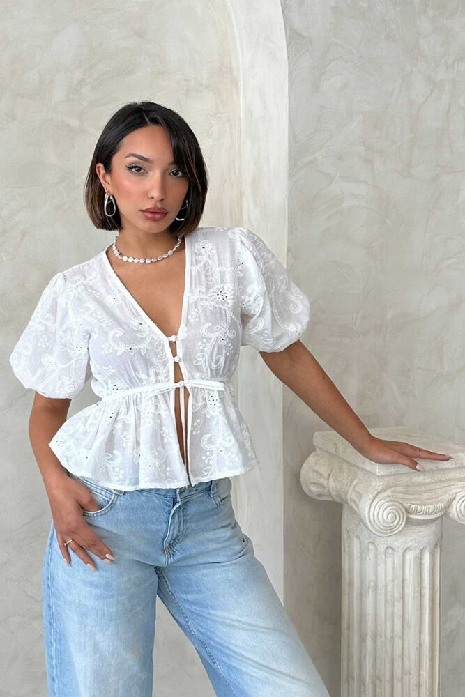 Önden Bağlamalı Nakışlı Vual Bluz