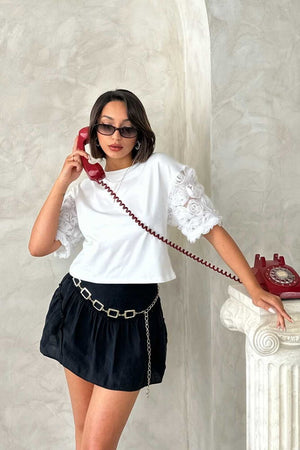 Kol Detaylı Tişort