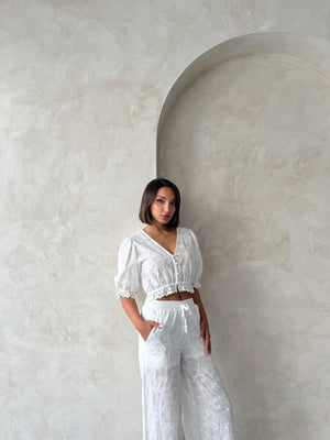 Fisto Detaylı Nakışlı Toptan Bluz   Krem