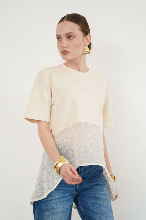 Tricou cu guler rotund și detalii brodate, en-gros - Raw | D2990 - Topshow