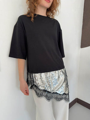 D 3064 PULLU DANTELLİ TİŞÖRT - SİYAH