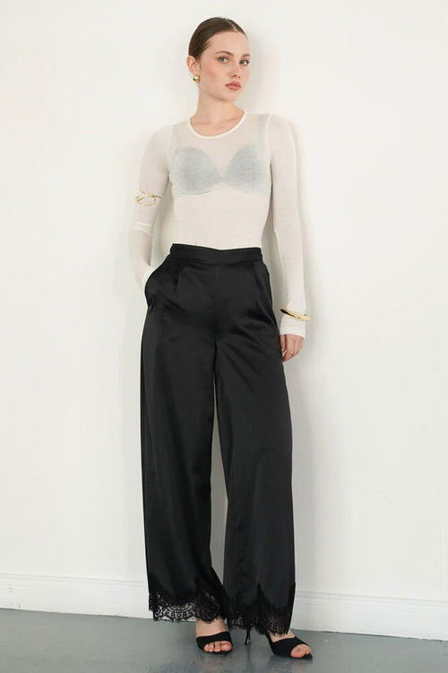 Pantaloni din satin cu tiv din dantelă, en-gros - Negri | D2969 - Topshow