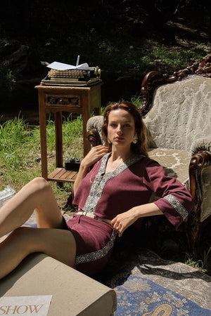 Fustă mini vișinie Topshow en-gros – Design elegant și modern - Vișinie | F1974
