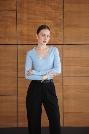 Yakası Dantel Detaylı Sweatshırt - Mavi | F2088 - Topshow