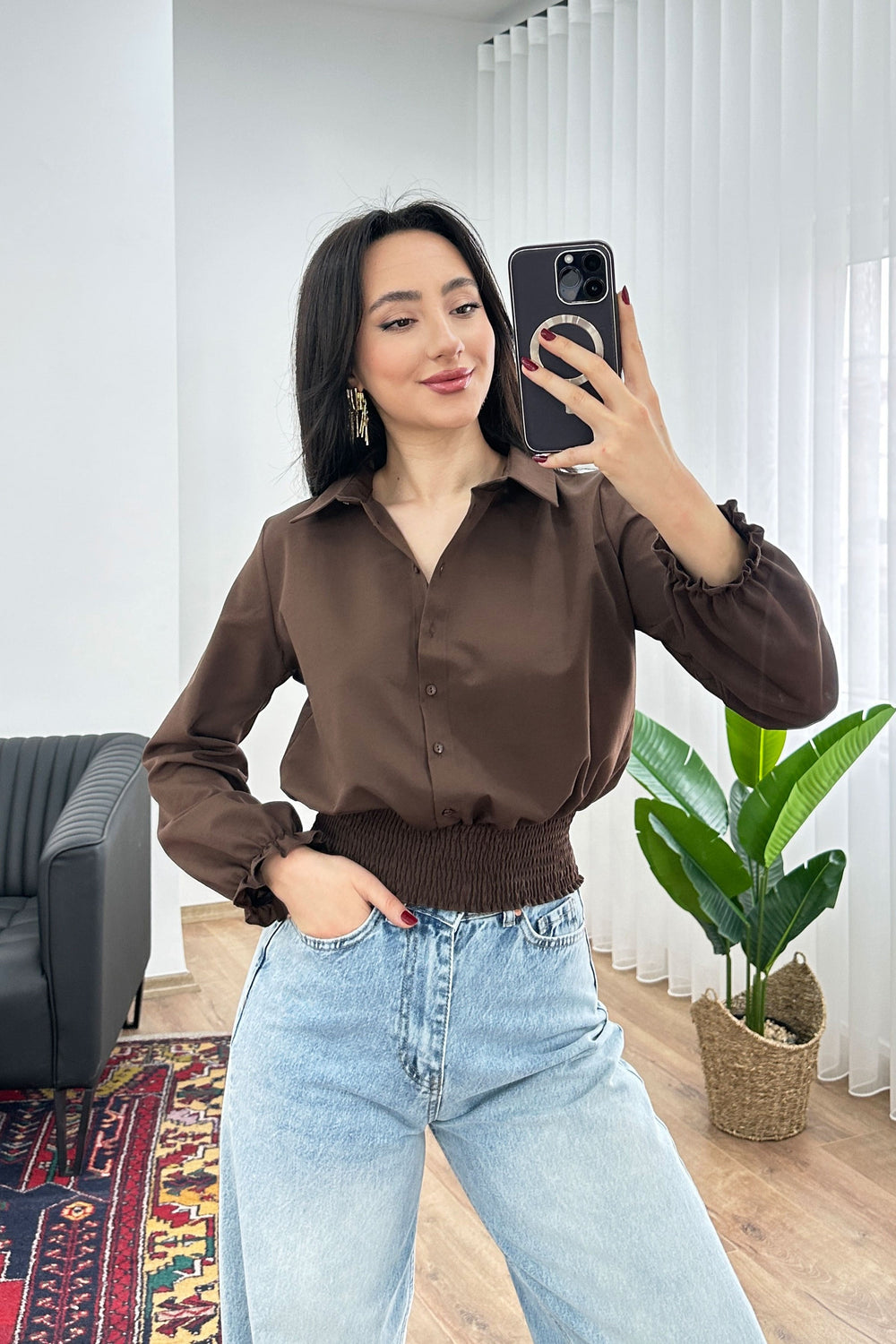 Eteği Gipeli Düğmeli Kahve Toptan Gömlek Kahverengi S