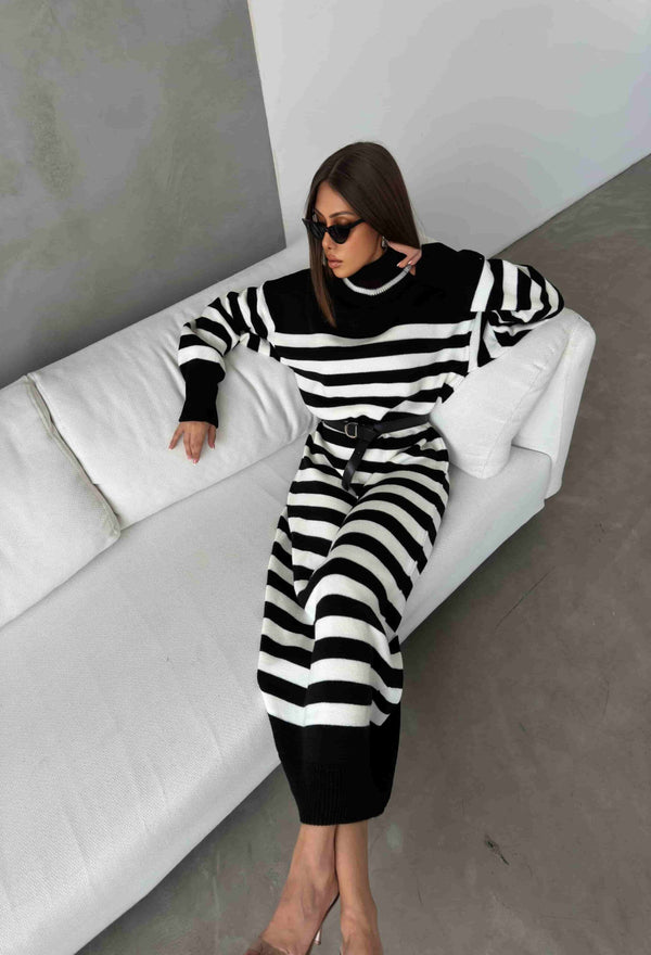 Rochie tricotată cu curea 1017 - Negru