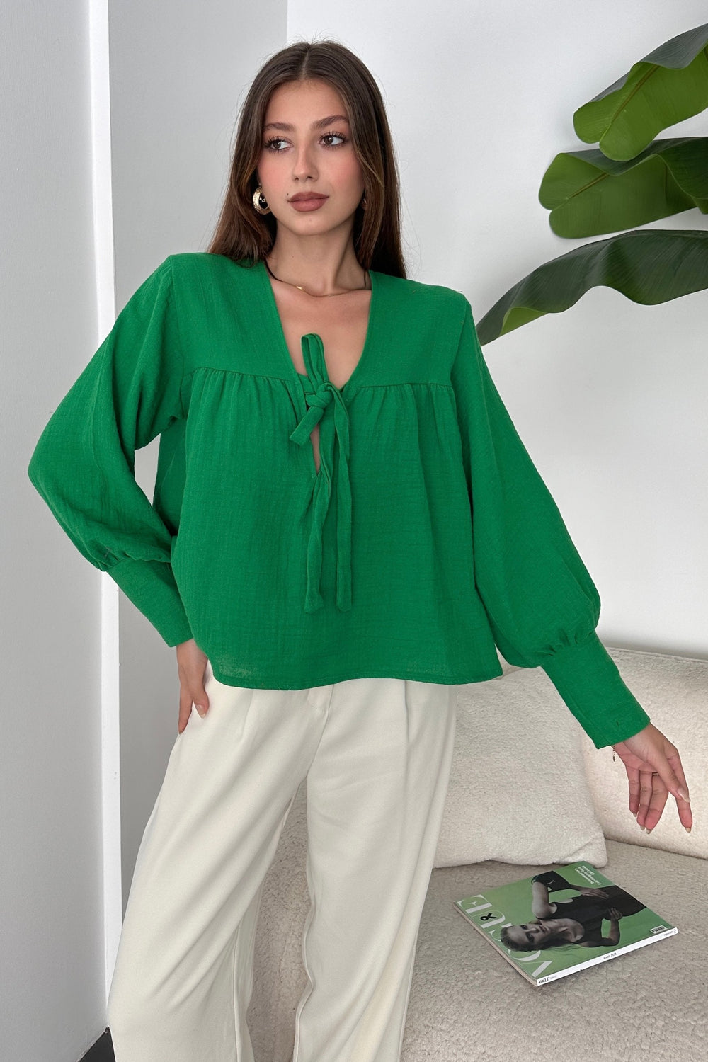 Yakası Bağlamalı Basic Müslin Bluz