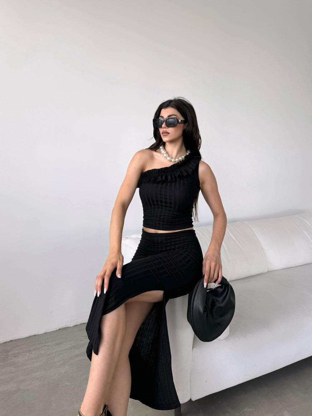 Tek Omuz Fırfır Detaylı Etek Ve Bluz Alt Üst Takım