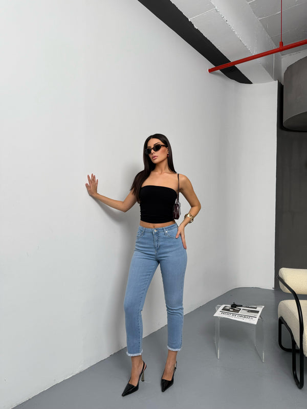 Yüksek Bel Paça Kesik Püskül Detaylı Light Blue Jean Pantolon