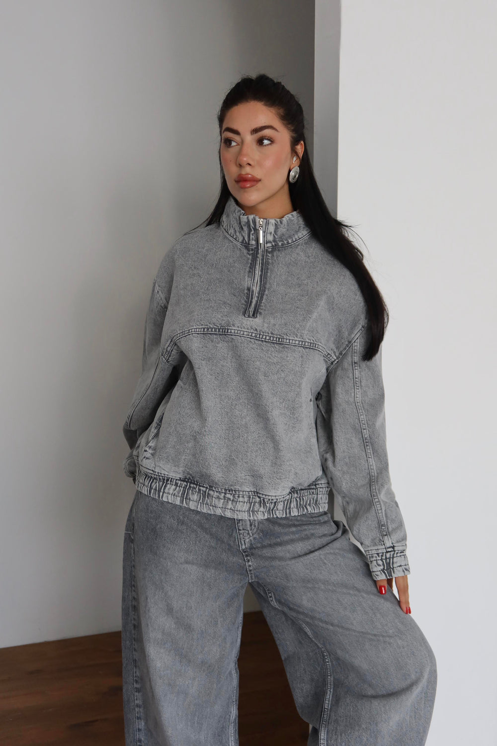 Yaka Fermuar Detaylı Unisex Sweatshirt