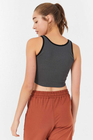Maiou scurt pentru femei, fără mâneci, croială slim fit, cu guler în U, culoare antracit, Tommylife Wholesale - 97160