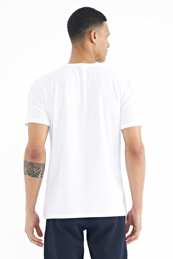 Tommylife Toptan Beyaz Baskı Detaylı V Yaka Standart Kalıp Erkek T-Shirt - 88186